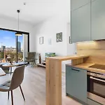 Daire W Downtown View & Garage Parking Bratislava