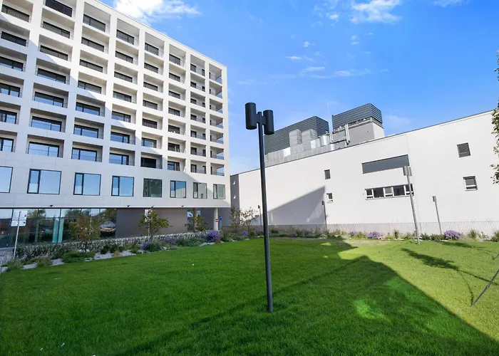 W Downtown View & Garage Parking Apartament Bratislava